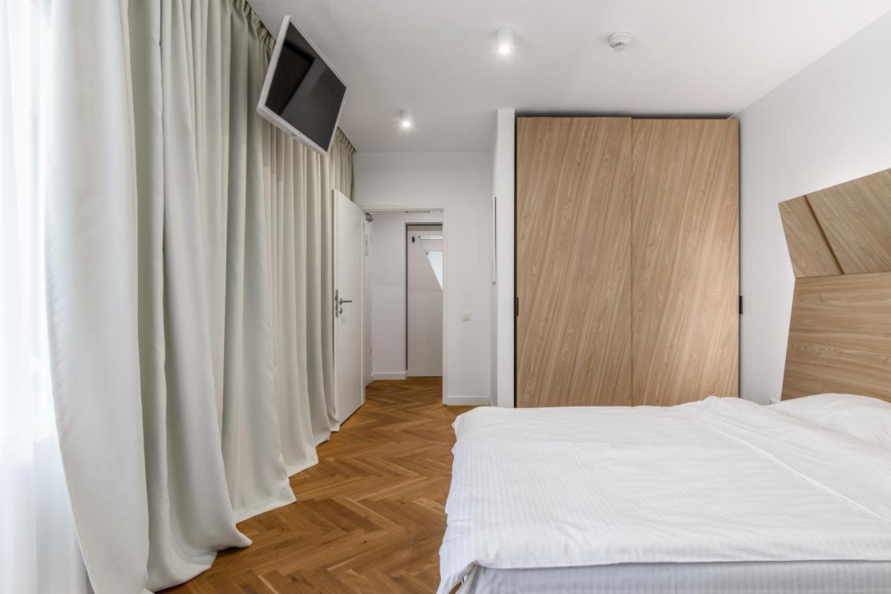 Aparthotel Blend City Center Букурещ Екстериор снимка