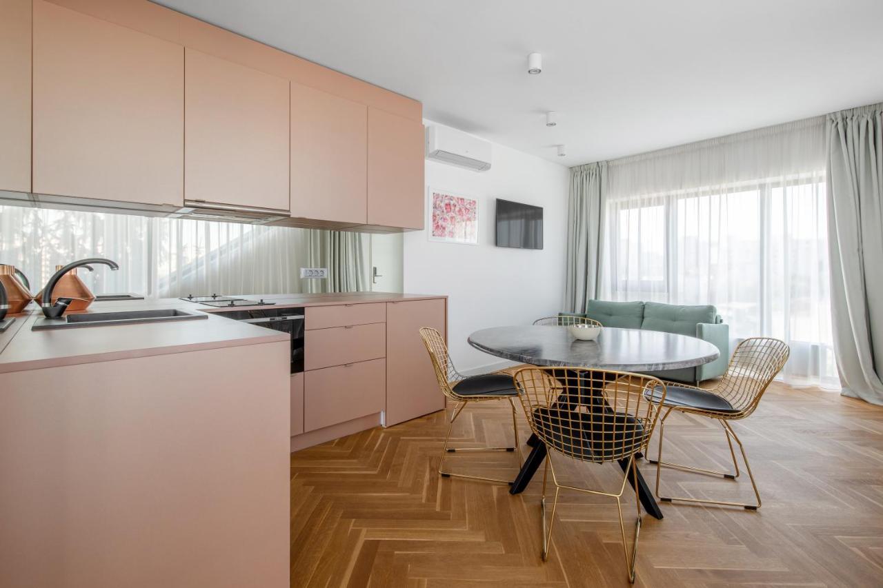 Aparthotel Blend City Center Букурещ Екстериор снимка