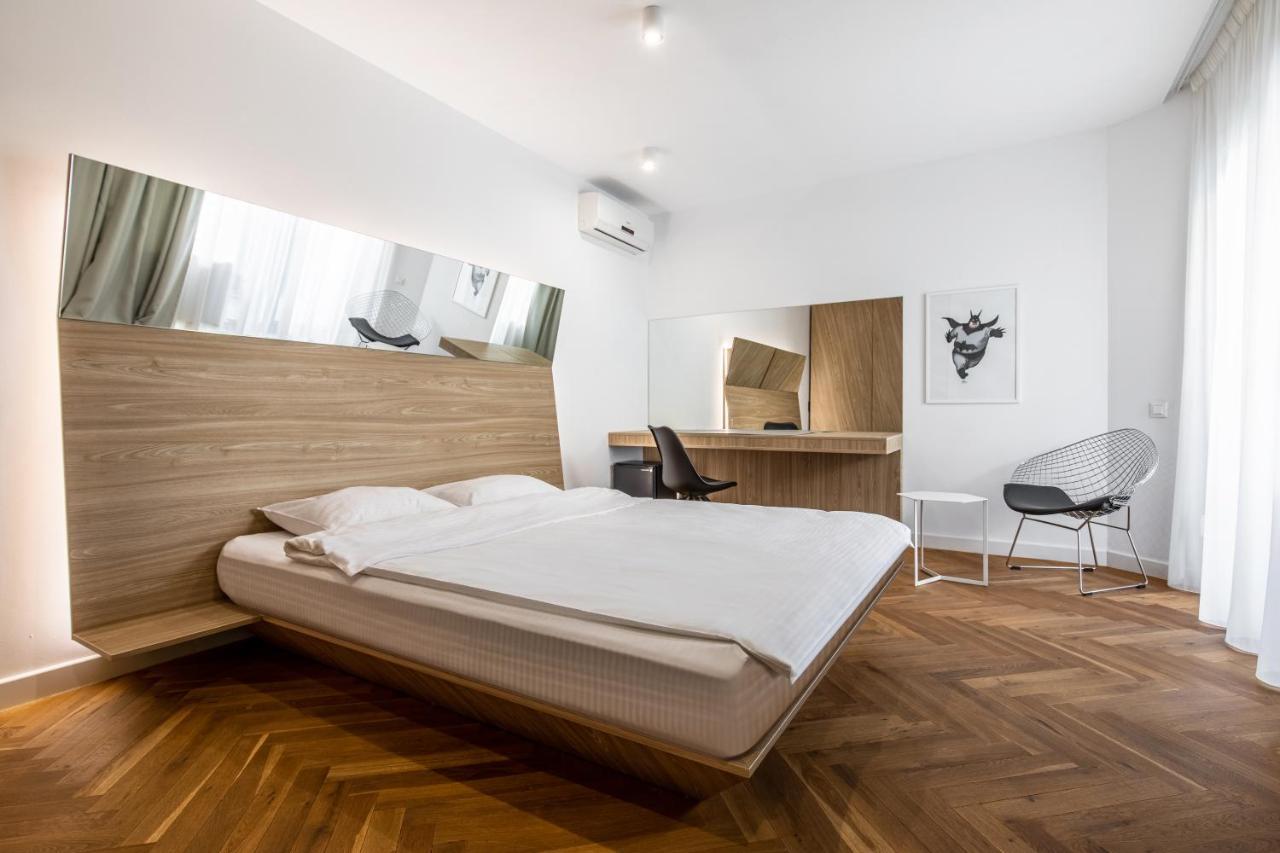 Aparthotel Blend City Center Букурещ Екстериор снимка