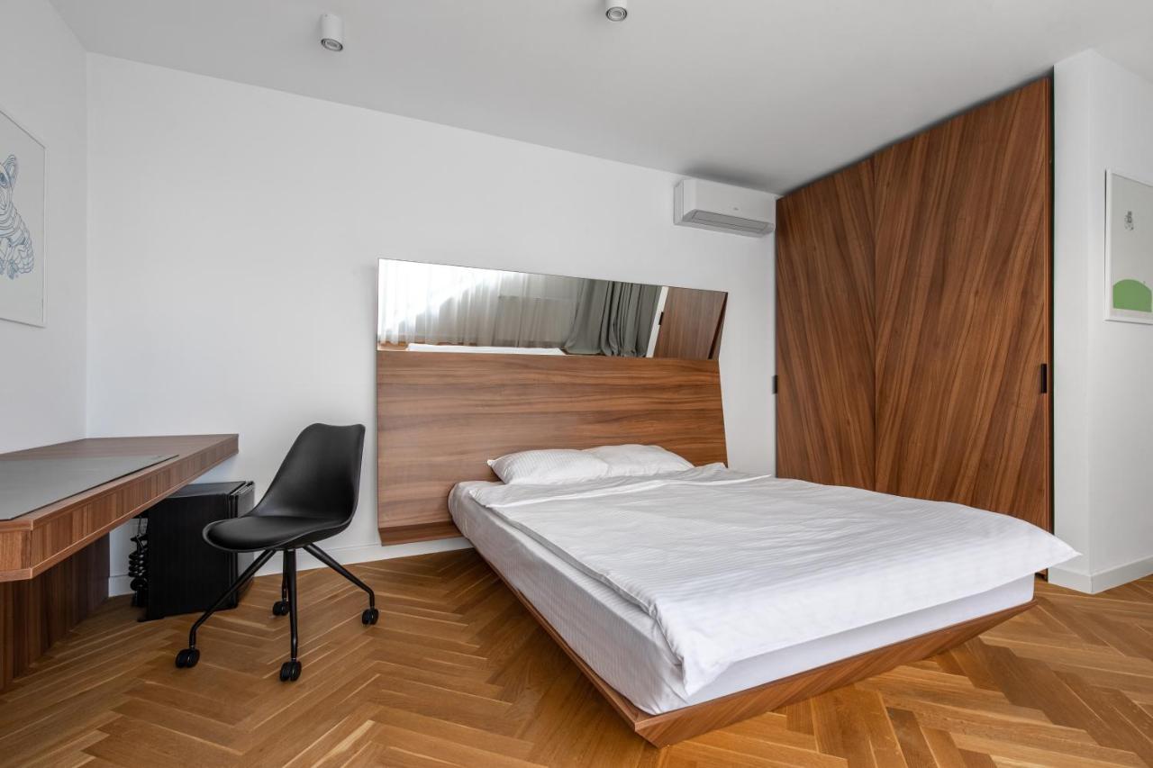 Aparthotel Blend City Center Букурещ Екстериор снимка