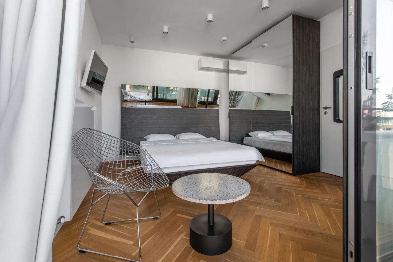 Aparthotel Blend City Center Букурещ Екстериор снимка